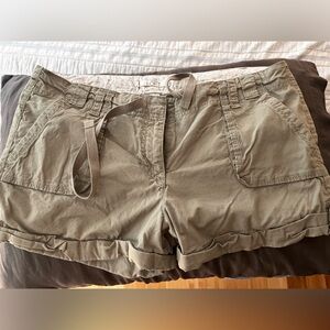 Loft shorts 100% cotton